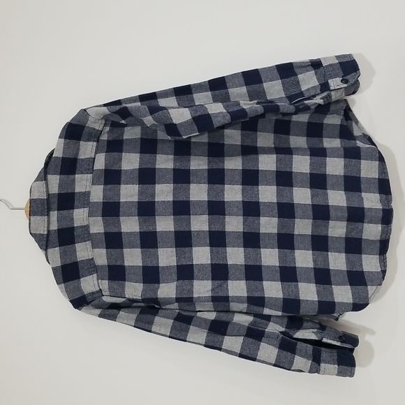 Kids Gap Cozy Plaid in Large - Picture 2 of 4